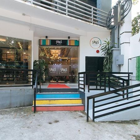 Sans Hotel At Algers Suites Marikina By Reddoorz Εξωτερικό φωτογραφία