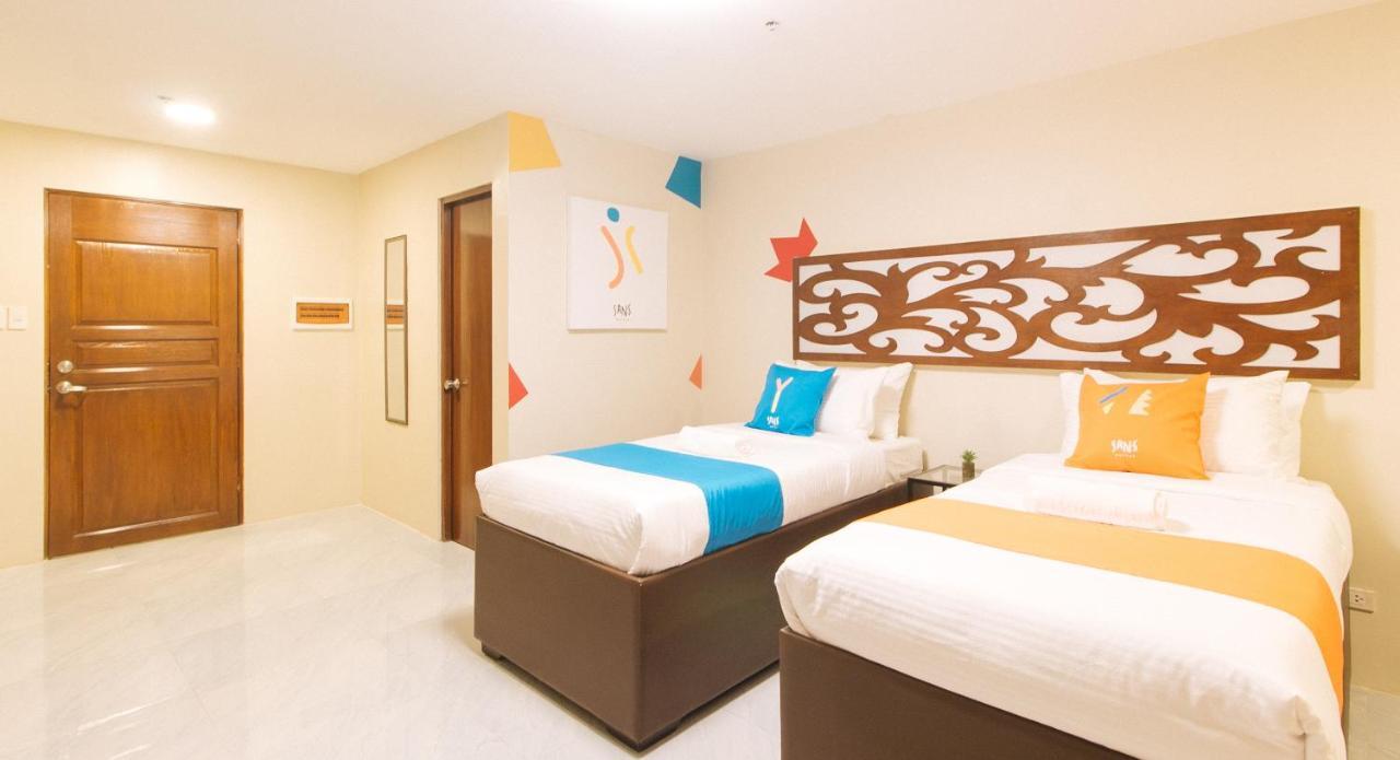 Sans Hotel At Algers Suites Marikina By Reddoorz Εξωτερικό φωτογραφία