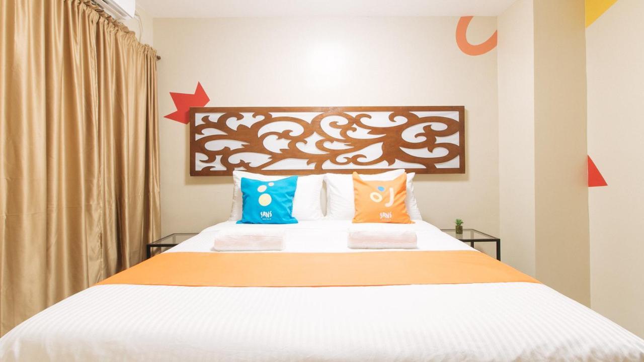 Sans Hotel At Algers Suites Marikina By Reddoorz Εξωτερικό φωτογραφία