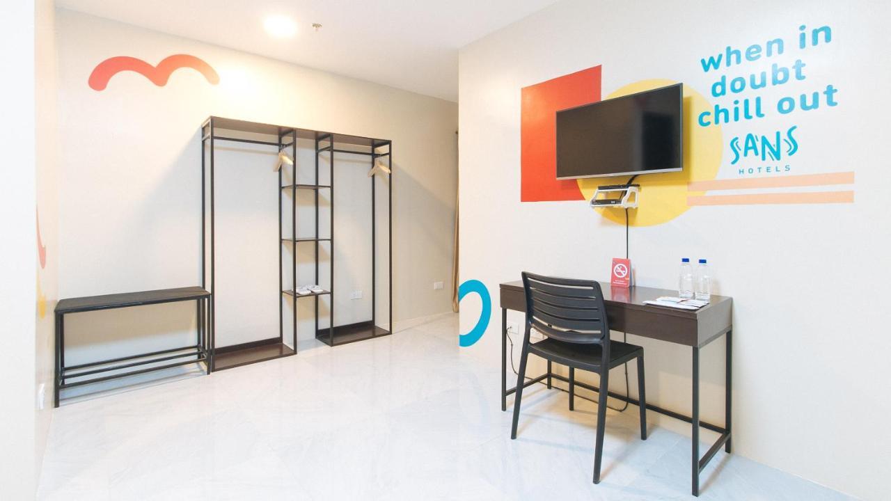 Sans Hotel At Algers Suites Marikina By Reddoorz Εξωτερικό φωτογραφία