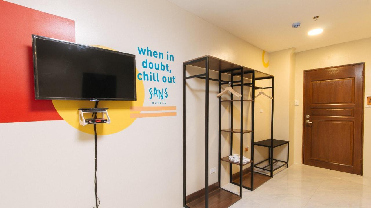 Sans Hotel At Algers Suites Marikina By Reddoorz Εξωτερικό φωτογραφία